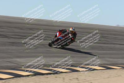 media/Oct-13-2025-Moto Forza (Mon) [[a66d839500]]/3-B Group/Session 2 (Bowl)/